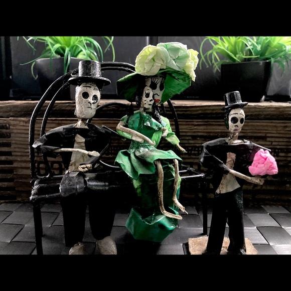 Day of the Dead Paper Maché Catrina Sculptures Dia de los Muertos Halloween - Picture 5 of 16